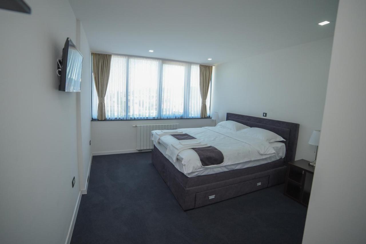 Motel Grand Велика Кладуша Екстериор снимка