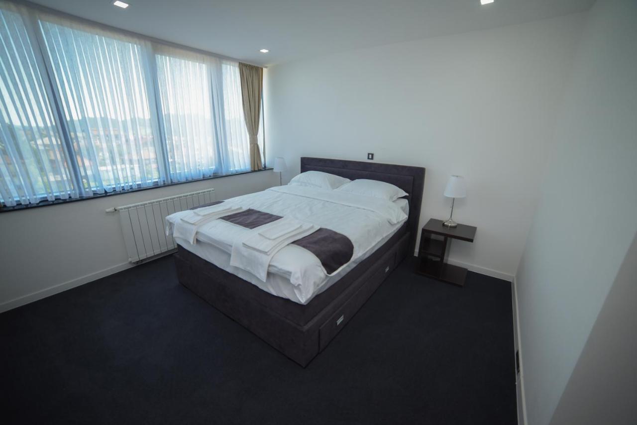 Motel Grand Велика Кладуша Екстериор снимка