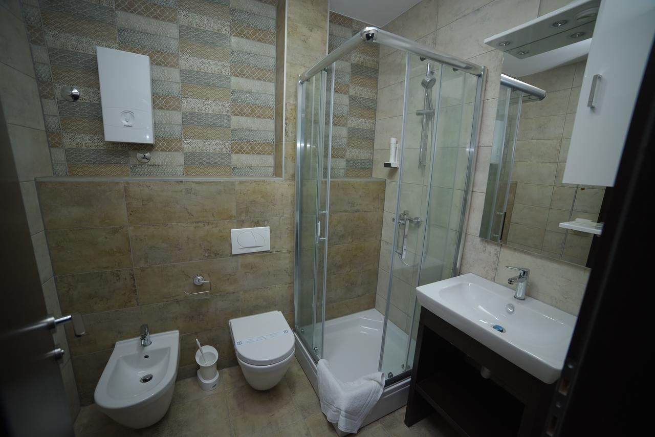 Motel Grand Велика Кладуша Екстериор снимка
